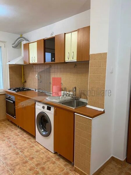 Grivitei, Grivita, apartament cu 3 camere de inchiriat.